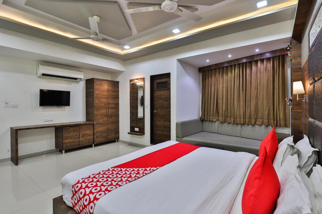 Oyo-7557什夫昆吉异域风情酒店 Naroda 外观 照片